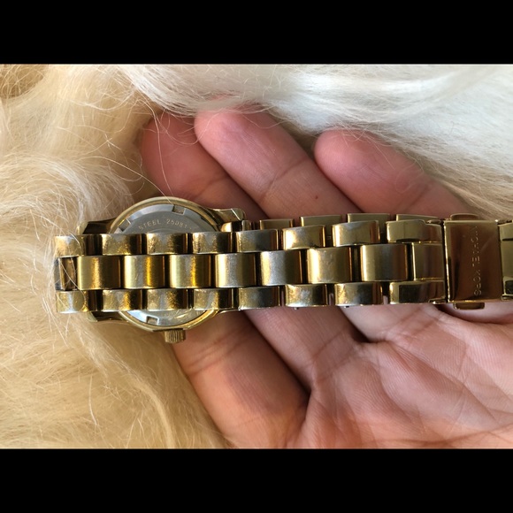 Gold Michael Kors Watch - Picture 3 of 4